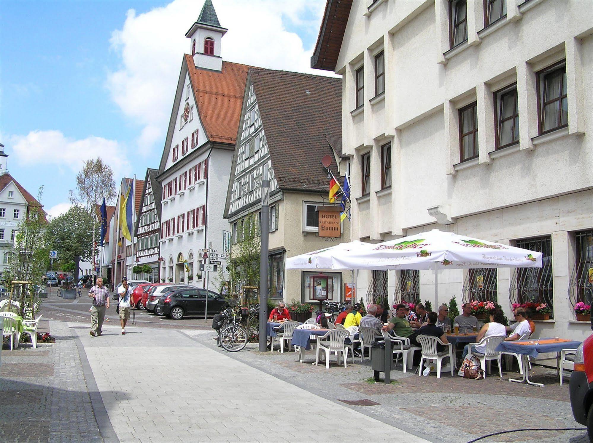 Hotel Und Restaurant Lamm Giengen an der Brenz Exterior photo